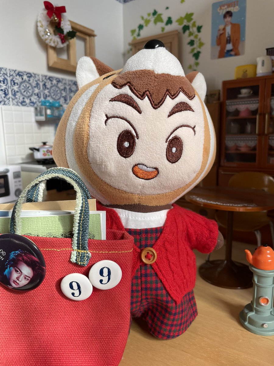 xiuxiumingul's tweet photo. 오늘은 한국어 교실 올해 마지막 수업 이에요 ~😉📝📚🇰🇷

다녀오겠습니다 ~😊💓💓💓 https://t.co/nvw48Kl0VC