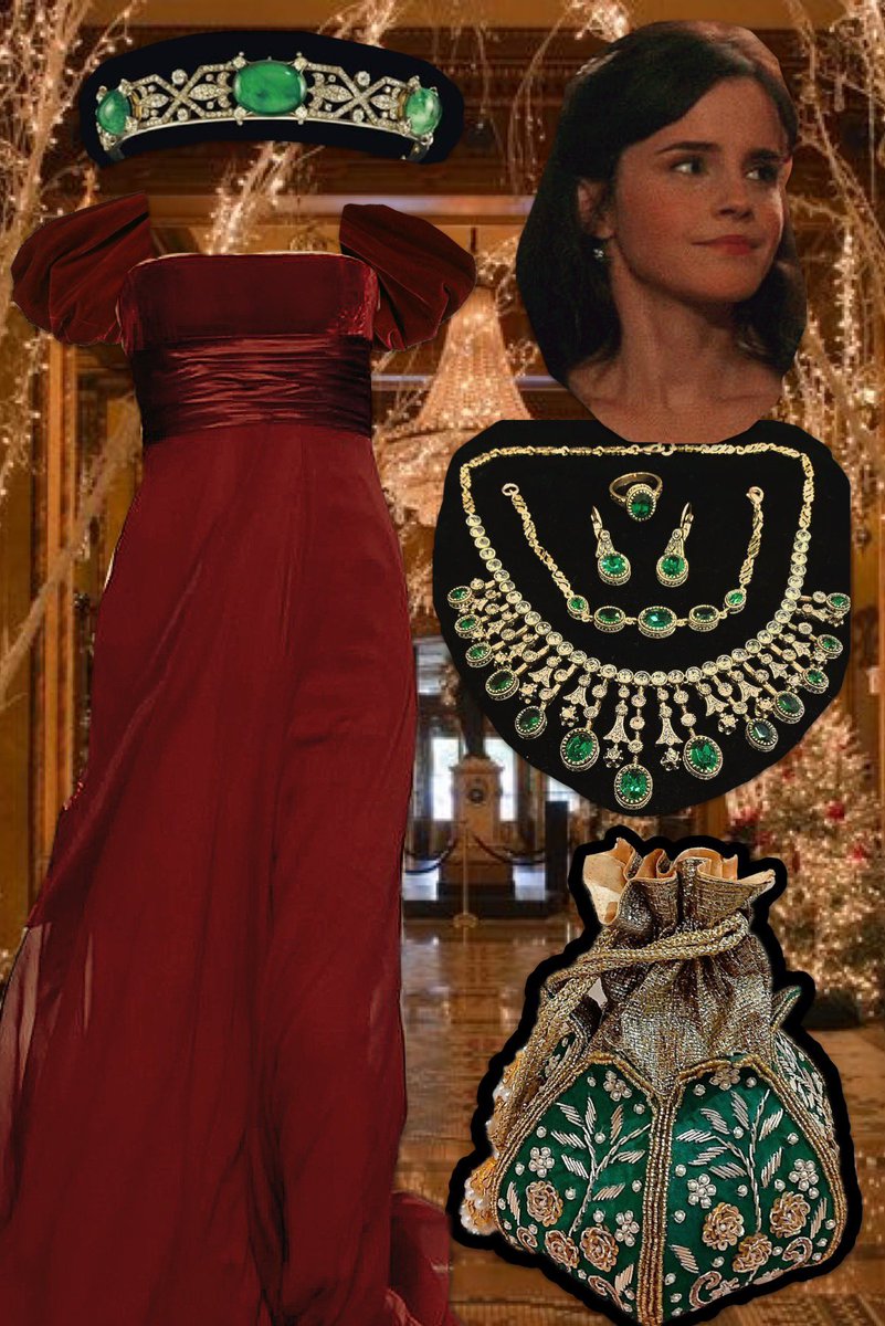 did someone say,
             ✨𝐶𝐻𝑅𝐼𝑆𝑇𝑀𝐴𝑆 𝐵𝐴𝐿𝐿✨?