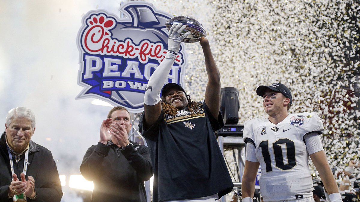 RedditCFB's tweet image. UCF upsets Florida, 29-17!

Florida earns the rare distinction of losing to both 2017 National Champions in the same season.