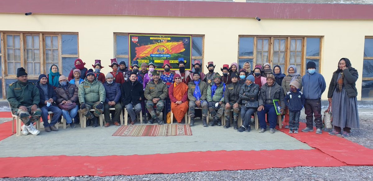 firefurycorps's tweet photo. In order to assist the local population and to aid in reducing #carbonfootprint in Ladakh #ParashuBrigade installed Solar Street Lights at #Mahabodhi Hostel in Budhkharbu Village #Kargil. #OpSadbhavana #IndianArmyPeoplesArmy #WeCare
@adgpi @NorthernComd_IA @FerozKhan_Kgl https://t.co/HmxFPothGb