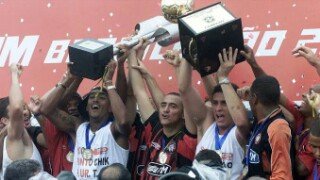 Nil_Mattos's tweet photo. CAMPEÃO BRASILEIRO 2001 .
CLUBE ATHLETICO FURACÃO PARANAENSE. https://t.co/lY4qdSvByi