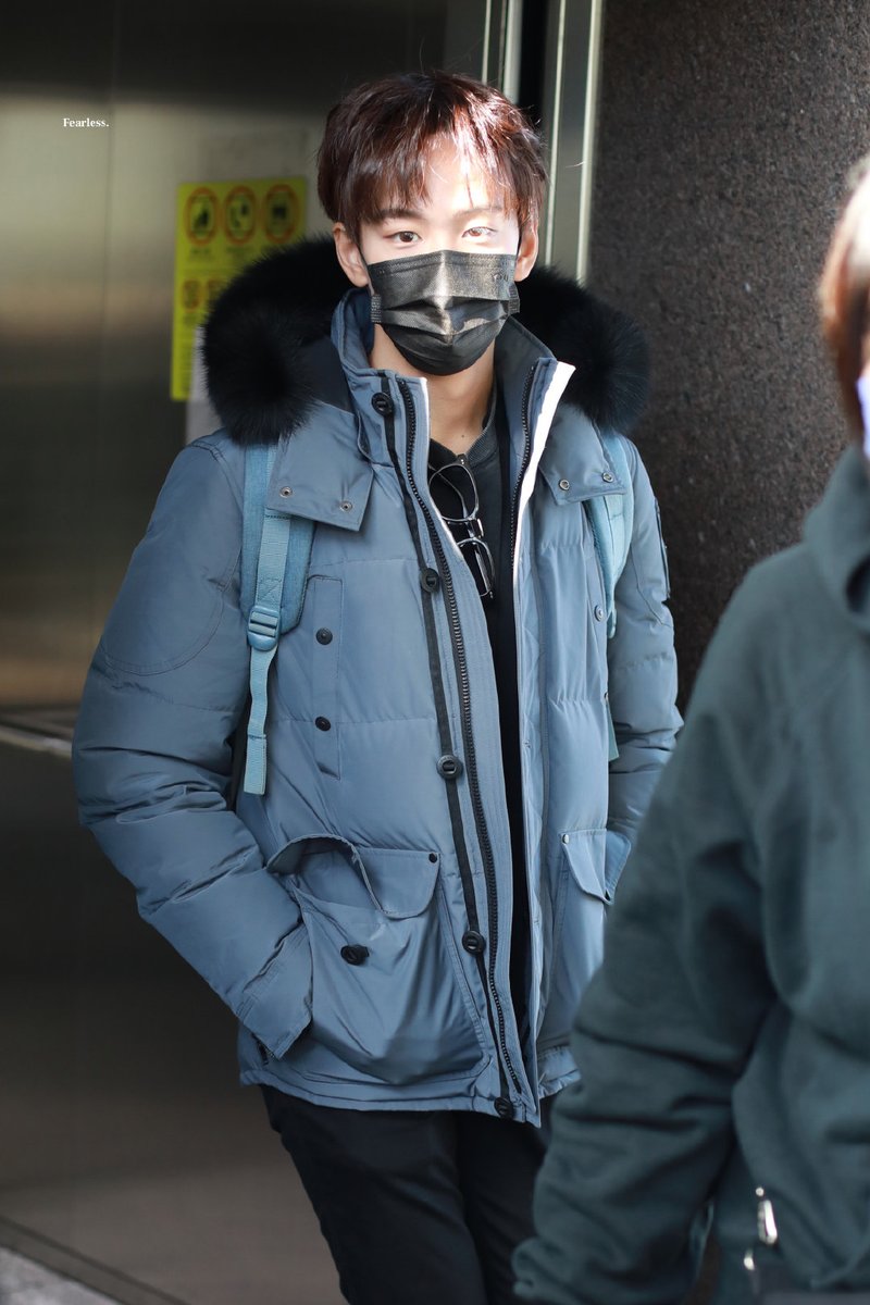 TonyYu_PinkLeo's tweet photo. 💙Airport fashion today 💙
cr. _Vickey2102
https://t.co/E9bHyF1T5X
#tonyyy #yujingtian #余景天 https://t.co/U8gZw1puKf