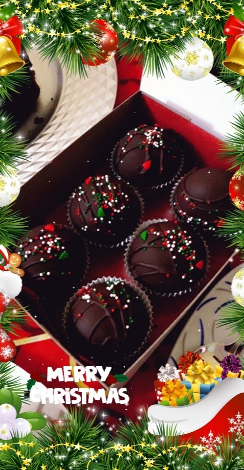lulyorellana's tweet photo. Para cerrar con broche de oro la novena 🥰🎄🌟🎁😋 #chocobombs de @CynJDC https://t.co/cMZGevSkXw
