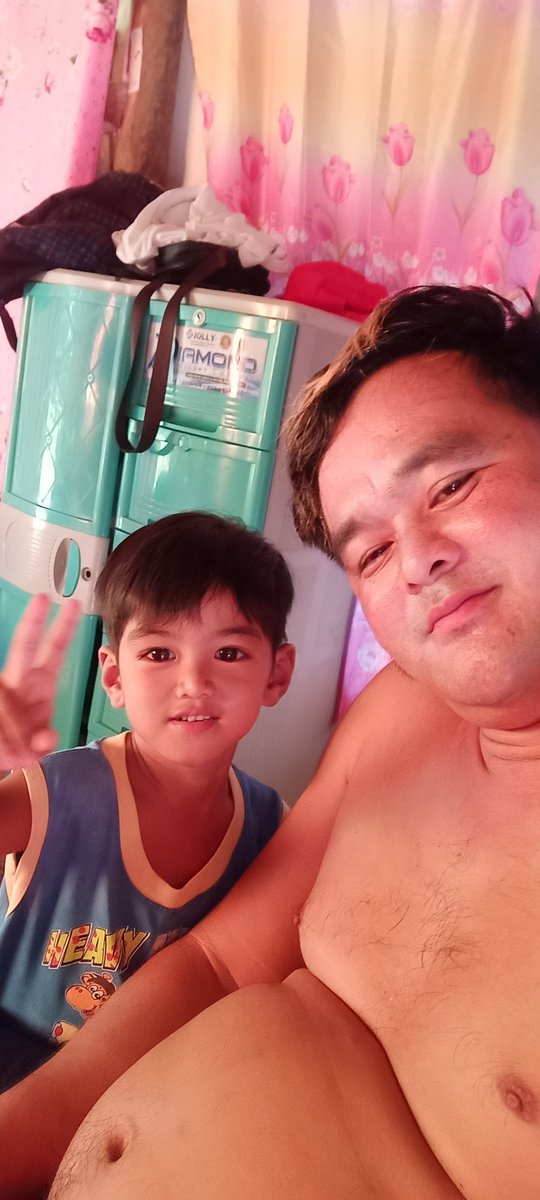 ReggieTalamisan's tweet photo. Kami muna https://t.co/9SmleJid5D
