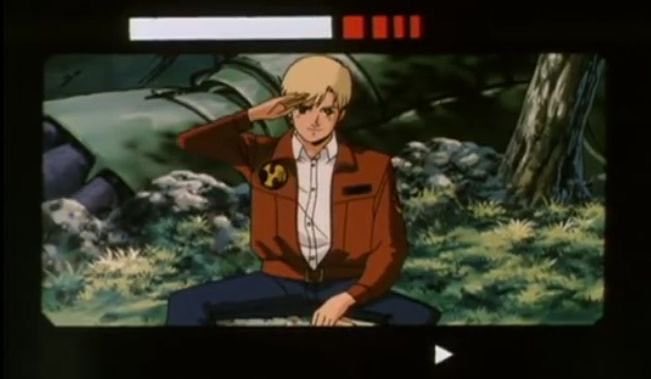 永遠の蒼 バーニィことバーナード ワイズマン伍長 多くの先輩達が死んで行き 隊長の遺体を連れ帰り土に埋め 逃げ出したい気持ちを押し殺し コロニー市民達を守る為に決死の戦いに身を投じ 残されるアルが自分を責めないように アイツと戦ってみたくなっ