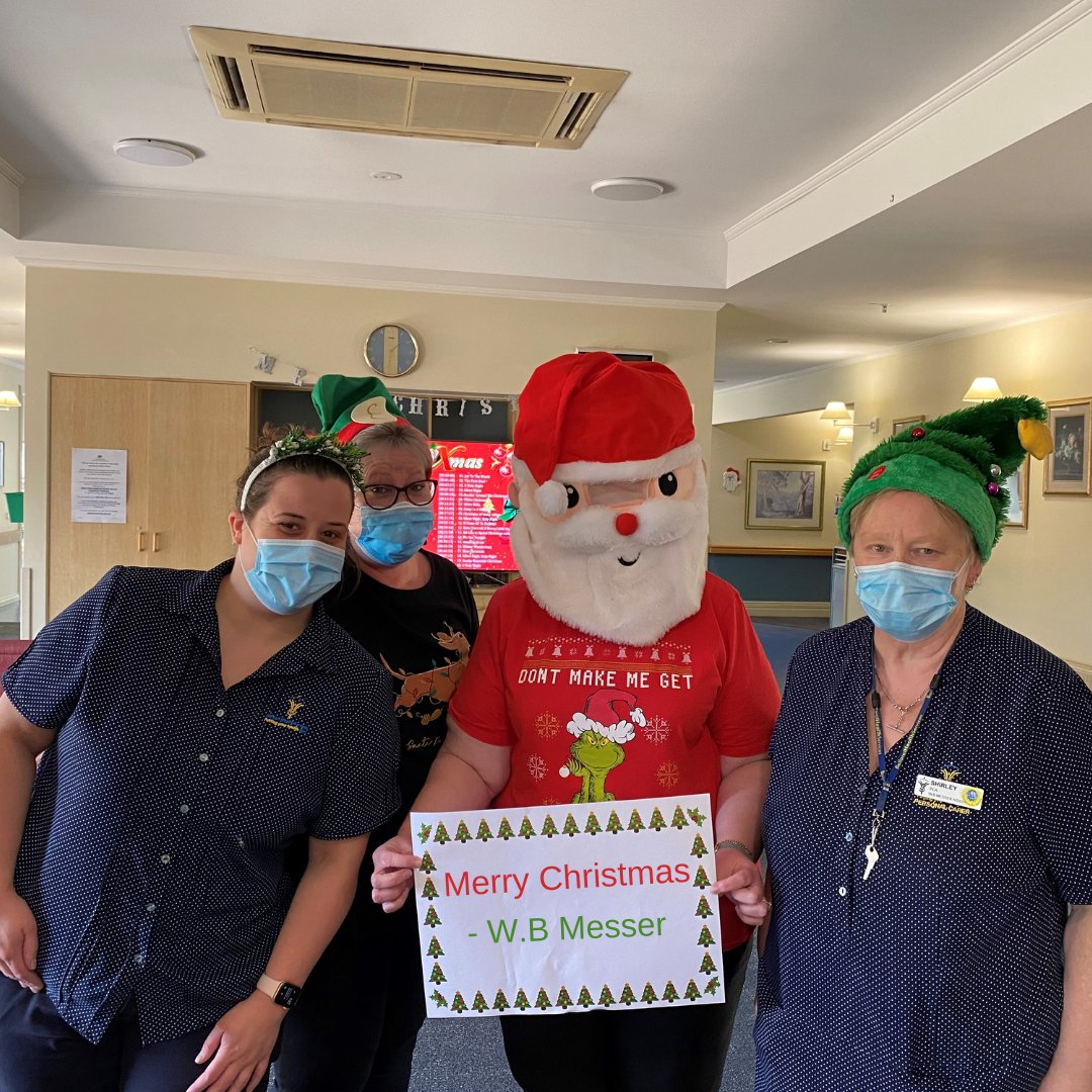 GrampiansHealth's tweet photo. Staff across our Ballarat sites are wishing our community a very Merry Christmas and happy holidays!
#ourBHS https://t.co/c2Y1wjPEmG