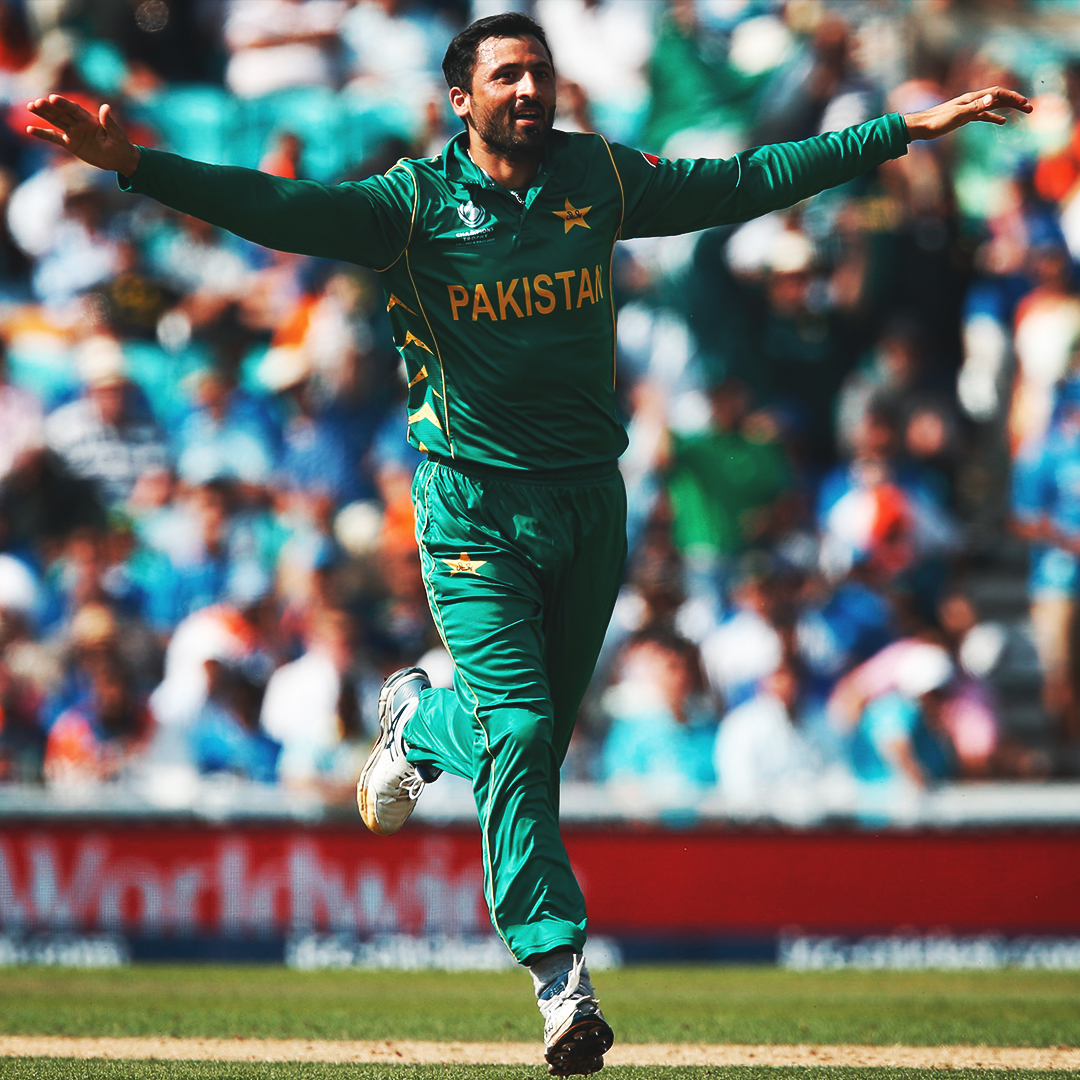 ICC's tweet photo. ☝️ 189 wickets in 107 internationals
🏅 2017 ICC Champions Trophy winner and third-highest wicket-taker

Happy birthday to Junaid Khan 🎂 https://t.co/Y8AVyRkP98