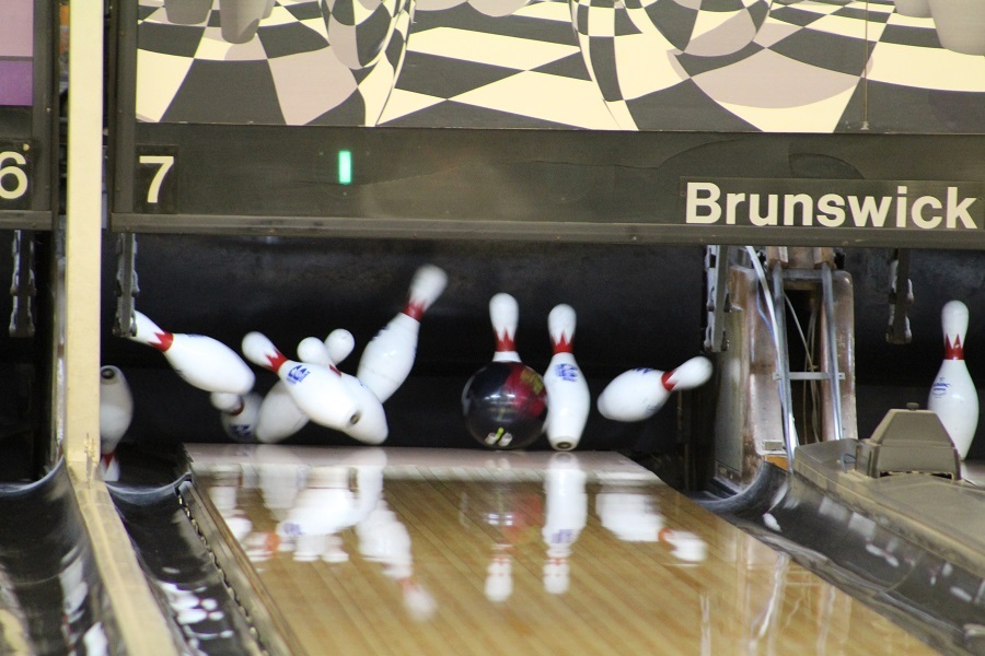 NATigerAthletic's tweet photo. Bowling Recap: @NATigerBowling splits with Kiski Area. NA Boys continue hot start with 7-0 win. NA Girls fall, 0-7. 

🔗- https://t.co/lomochC3XV https://t.co/5vuzhpZCjg