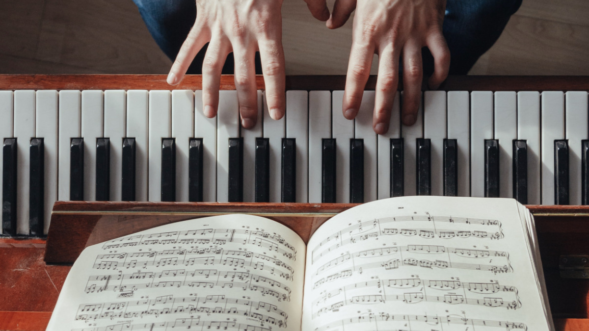 #Music Polish your piano skills with this lifetime subscription deal: TL;DR: A lifetime subscription to Skoove Premium Piano Lessons is on sale for £112.49, saving you 87% on list price.
---

If… dlvr.it/SFxvLY  | bit.ly/etsydeals   | bit.ly/CTrendZulu