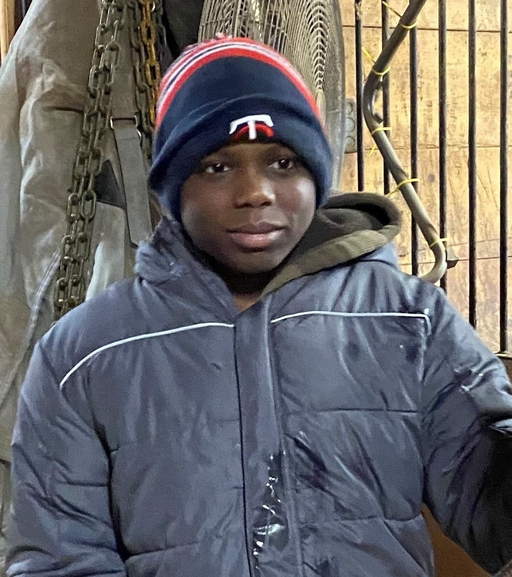 MN_CRIME's tweet photo. #MISSING: Roseville police are still seeking Izaich Mardis, 14, who left for school Dec. 14 and hasn't had contact with family since then. He's 5’2”, 110 lbs., was wearing a Twins stocking hat, Twins backpack, grey coat, red hoodie and black sweatpants. - Call 911 with any info. https://t.co/12Mkd0wK0f