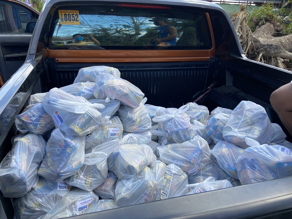 DaraWorld84's tweet image. First Batch.
We can’t update real time since internet connection here is not stable. Thank you very much to all our friends for sharing your blesings🙏🏼🙏🏼

#BangonSipalay
#SipalayNeedsHelp
#BangonNegros