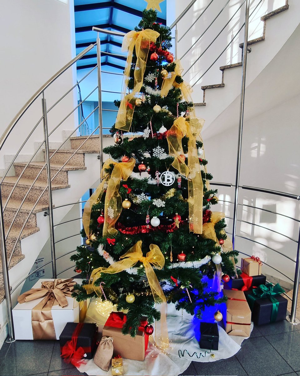 Joyeuses fêtes de Noël à tous.