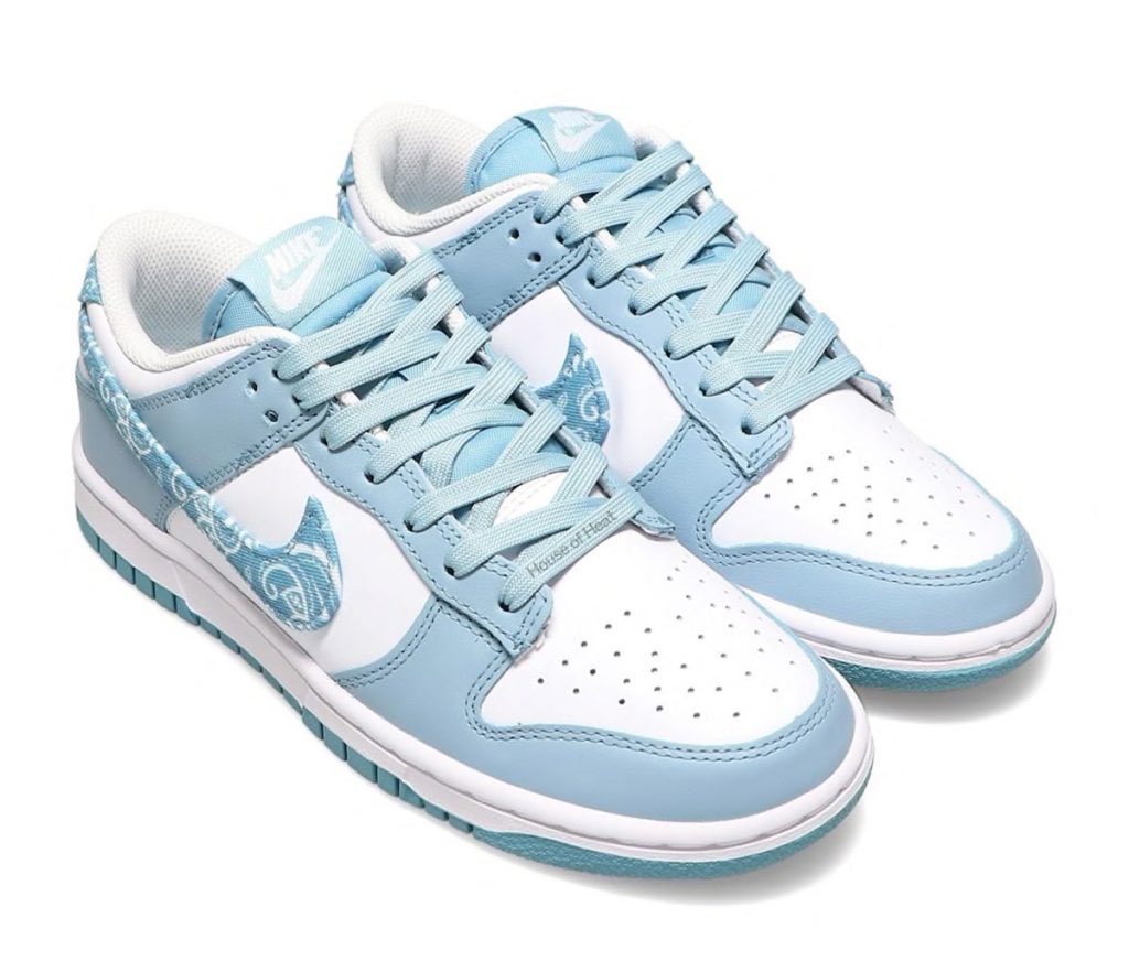 trantrinh20001's tweet photo. NIKE DUNK LOW "Paisley Pack" Blue/Green/Black(2022)💚💙 https://t.co/xDRuxymGOr