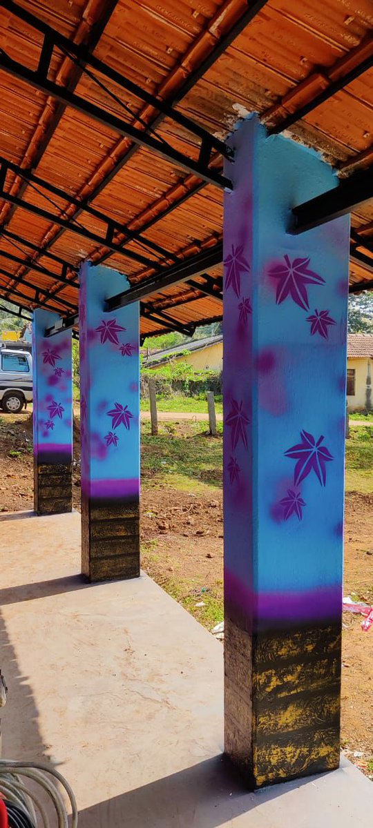 readingkafka's tweet image. Rural library in Chikmaglur 
#treeofknowledge