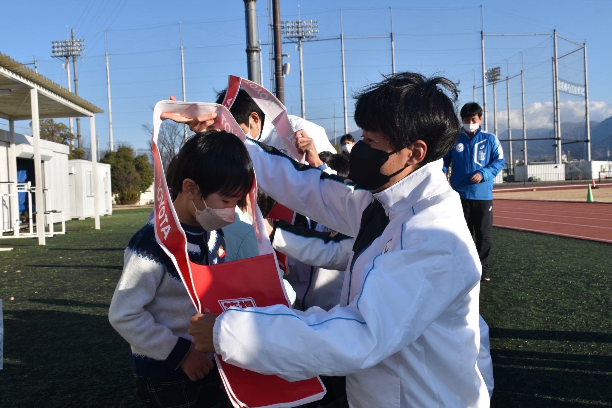 即出荷】 山梨学院大学 トレーニングウェア 詰め合わせ ウェア