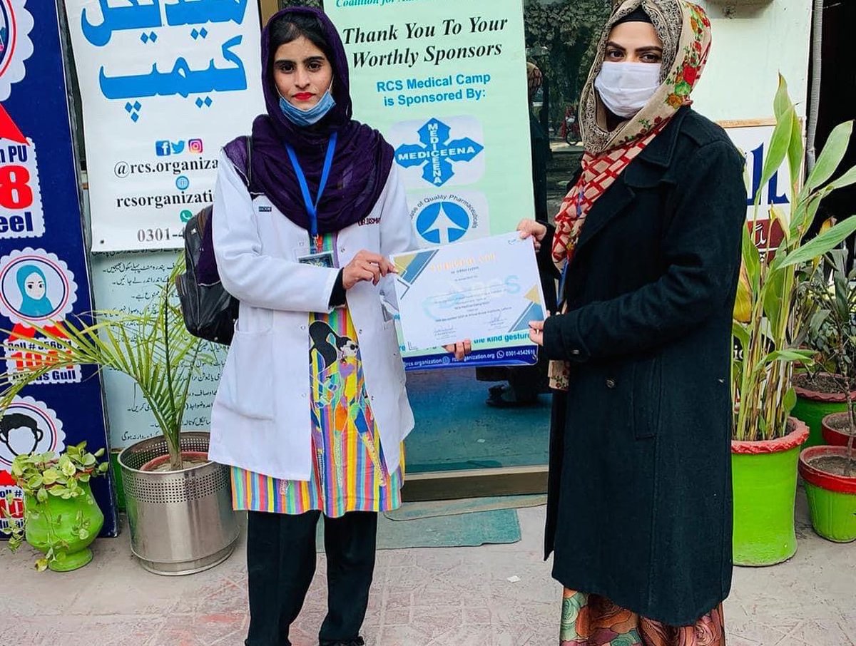 RcsOrganization's tweet photo. @RcsOrganization hosted its first medical camp, and its really a warming response from many young students who participated volunteerily.

The whole management team witnessed their passion towards the community welfare 1/3
#ResourcesCoalitionSociety #FreeMedicalCamp #RCS https://t.co/GooGHO3cKy