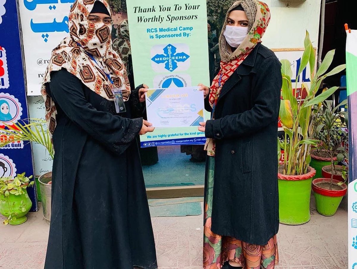 RcsOrganization's tweet photo. @RcsOrganization hosted its first medical camp, and its really a warming response from many young students who participated volunteerily.

The whole management team witnessed their passion towards the community welfare

 2/3

#ResourcesCoalitionSociety #FreeMedicalCamp #RCS https://t.co/9uSDH4cLsx