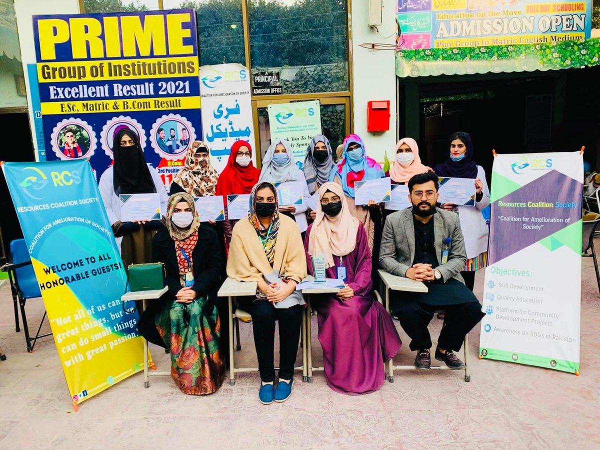 RcsOrganization's tweet photo. @RcsOrganization hosted its first medical camp, and its really a warming response from many young students who participated volunteerily.

The whole management team witnessed their passion towards the community welfare.

3/3
#ResourcesCoalitionSociety #FreeMedicalCamp #RCS https://t.co/YNeoT7ZZtc