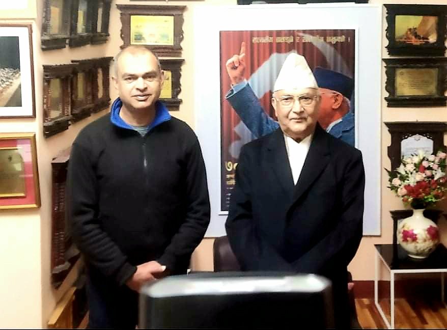 UjjwalBikram's tweet photo. तेजाब आक्रमण विरुद्धको कानुन सदन बाट पास भयो।सम्पुर्ण माननीयज्यू नेपाल सरकार र प्रधानमन्त्री @SherBDeuba ज्यु प्रति आभार।यो कानुन ल्याउन सबै भन्दा बढि योगदान गर्नु हुने भु पु प्रधानमन्त्री @kpsharmaoli ज्यू लाई भेट गरेर बेक्तिगत र सम्पुर्ण तेजाब योद्धा को तर्फबाट धन्यबाद दिए। https://t.co/T3EJbuwAsl
