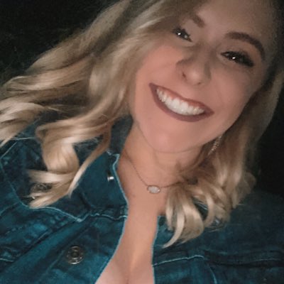 frankied211's tweet photo. #NewProfilePic https://t.co/9FJf0EupRs