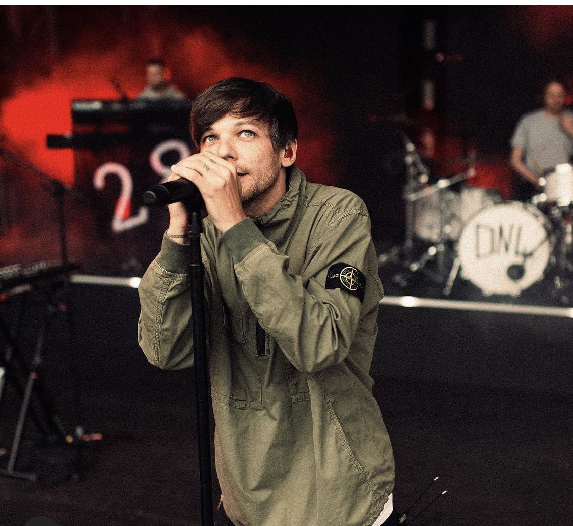 FreeMyMeal's tweet photo. Happy Birthday @Louis_Tomlinson, I will never forget what you and your incredible fans have done for us and our small charity. 🙏🏼⭐️ You have 100% made a HUGE difference to those in need. #freemymeal #noshame #justask #HappyBirthdayLouisTomlinson #endchildfoodpoverty #help500 https://t.co/gwYyG58euI