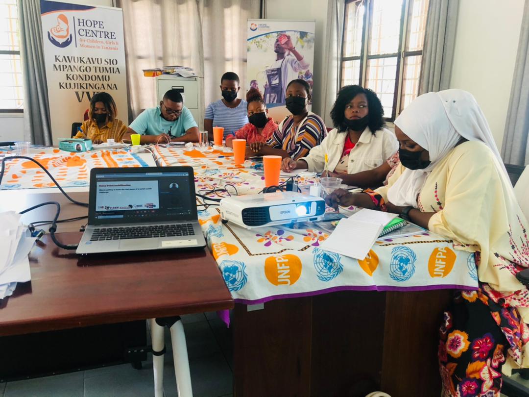 MatumainiCentre's tweet photo. As #youth, it is our responsibility to be aware of relevant information available in order to become good advocates in #socialaccountability (Sara, participant) @YouthActKE #NimeamuaTz #SheDecidesTz #HopeCentreTz #youthpowerhub #ICPDcommitments #YouthActKE #SocialAccountability https://t.co/WccY8aQ7e7
