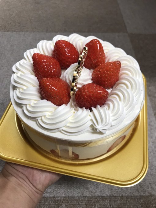 クリスマスケーキ半額21 コンビニ スーパー イオンなどケーキ半額 在庫 様子まとめ 売り切れ まだある まとめダネ