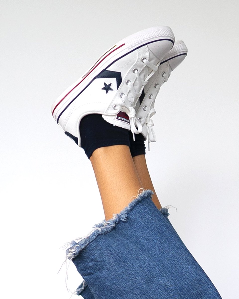 LandedStore tweet picture