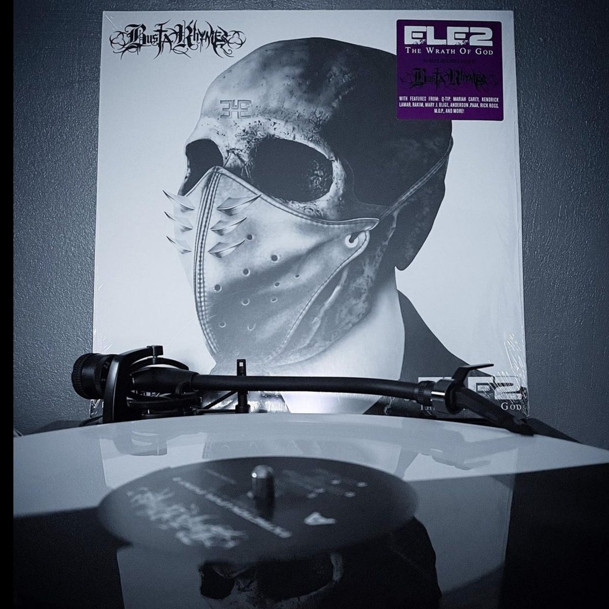 conglomerate1's tweet image. Merry christmas to all @BustaRhymes, Flipmode and Conglomerate fans‼️ Hopefully Santa got some #ele2 vinyls to give away 🎅🏾🎅🎄🌟