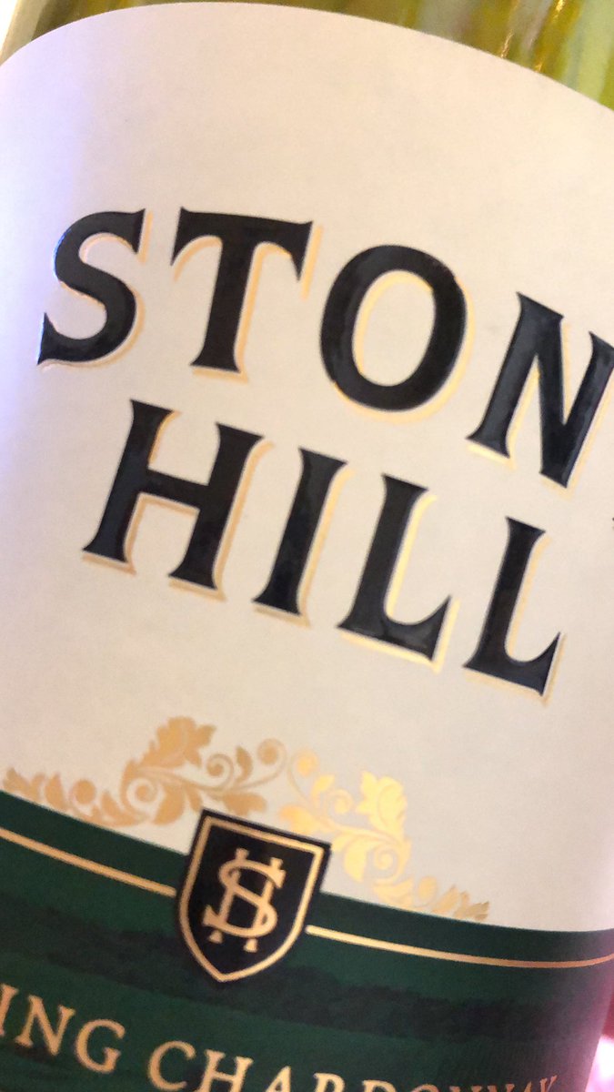 お安いワインでも
家族の笑顔があれば
高いワインの数百倍美味しいと思うのです。

皆さんMerryXmas🎅