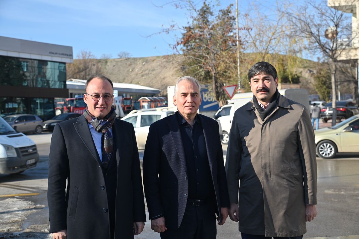 Denizli Büyükşehir Belediye Başkanı kıymetli Ağabeyim <a href="/osmanzolan/">Osman ZOLAN 🇹🇷</a> ve 

Pamukkale Belediye Başkanı <a href="/AvniOrki/">Avni ÖRKİ 🇹🇷</a> ile

#Denizli’mize 7/24 Hizmet eden Yerel Yönetim Çalışanlarımızın
hakları ve yapılması planlanan iyileştirmeleri istişare ettik.
Her daim çalışıyoruz...
#YetkiEminEllerde