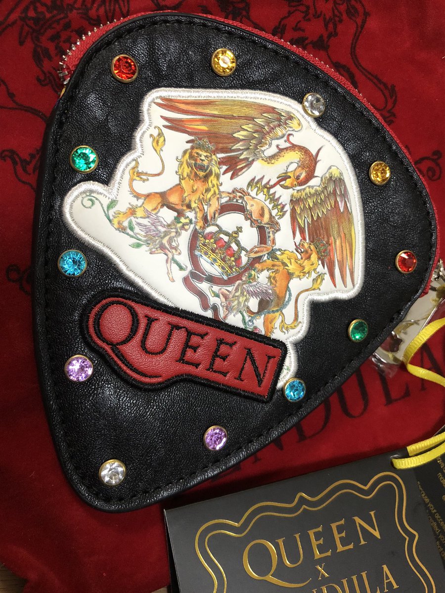 hokulani_iyo's tweet photo. 届いた✨
ギターピックポーチカッコいい👍カード入れにしようかな♪
#QUEEN #VENDULA https://t.co/bRiUI114k7
