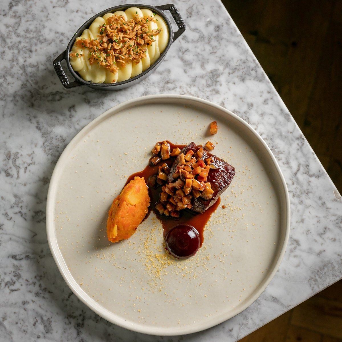 StevenEdwardsBR's tweet photo. V E N I S O N 
Venison saddle | swede | pontack ketchup.

Menu &amp; Bookings;
https://t.co/DtMciWnNSG

📧 be@binghamriverhouse.com
📞 0330 400 9988
🏡 @binghamriverhouse https://t.co/ko46cJwmKV