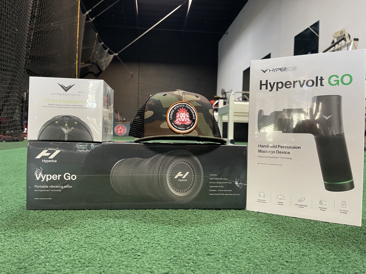 NYTILLID13's tweet photo. Still need a stocking stuffer for your athlete or you!? Head over to @L_A_Performance and pickup a @Hyperice GO PACK!! #LegendsGoPack #HyperIce #HyperVolt #HyperGo https://t.co/jKxVN7D72Q