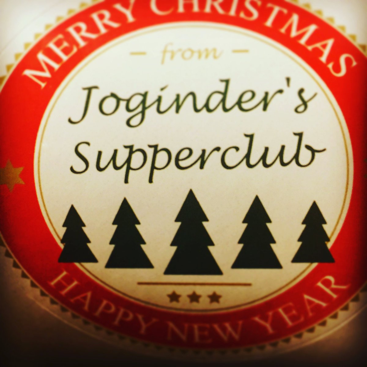 Wiahing you all a Merry Christmas &amp; happy &amp; healthy New Year. See you in 2022! Love Rani &amp; Saira 🎄🥂🎄