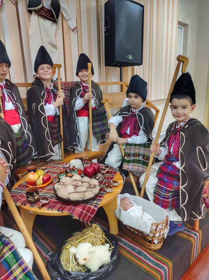 balkan__express's tweet photo. Как проходят #Сочельник и #Рождество в #Болгарии? Рассказываем здесь https://t.co/8bMy2thH5v #рождествовболгарии https://t.co/YzQOTGyHqg
