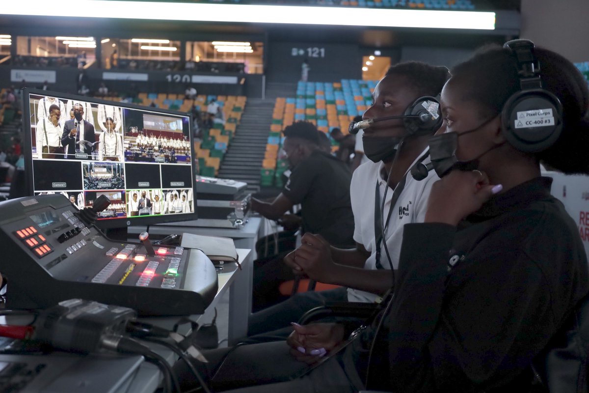 ryanyewell's tweet photo. This current intake of ADMA students are nearing graduation &amp; have proven they are ready for the industry with this project. 

They independently produced the bigscreens/livestream of the ‘Christmas Carols’ concert by Chorale de Kigali at Kigali Arena this past weekend. https://t.co/20sJmaZ9Av