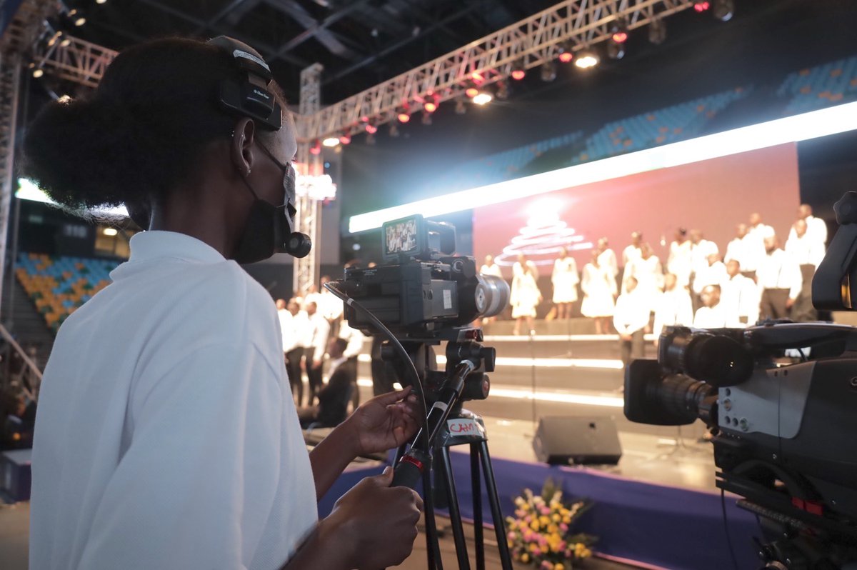 ryanyewell's tweet photo. This current intake of ADMA students are nearing graduation &amp; have proven they are ready for the industry with this project. 

They independently produced the bigscreens/livestream of the ‘Christmas Carols’ concert by Chorale de Kigali at Kigali Arena this past weekend. https://t.co/20sJmaZ9Av