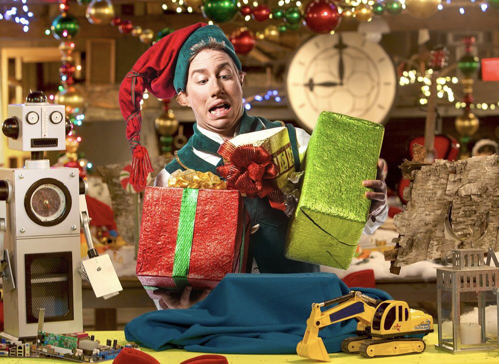 XmasElf tweet media
