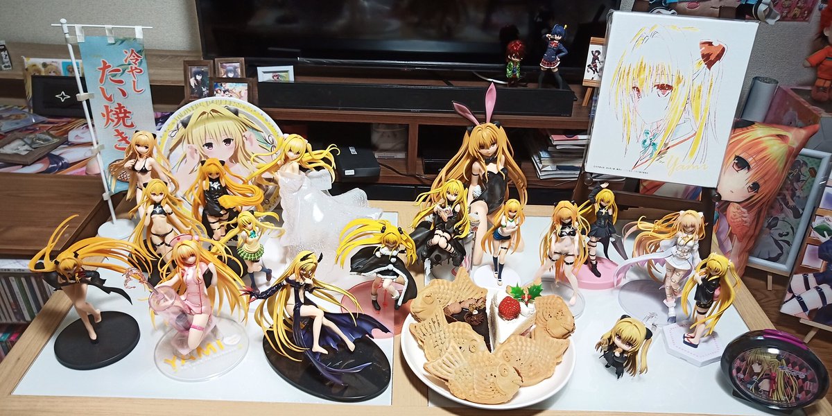 toloveるデッキ2個セット➕おまけ♡ 宇宙人、動物 ブースターパック To LOVEる-とらぶる-ダークネス2nd Vol.2