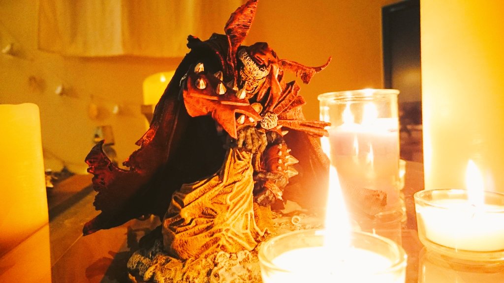 isaki1003's tweet image. 今日はあちこちでサンタスポーンが活躍中！？ #spawn #santaSPAWN
#サンタスポーン #スポーン #クリスマス