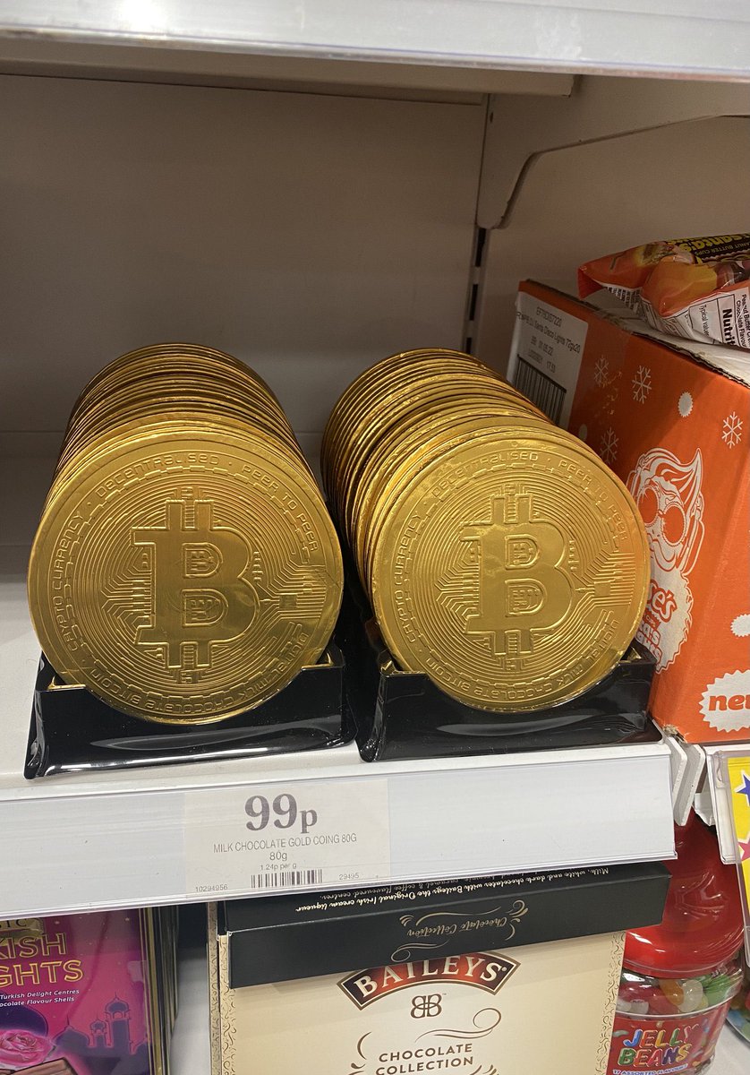 AlexLielacher's tweet photo. BREAKING: #Bitcoin is now sold at major UK supermarket. 🇬🇧 https://t.co/JfXaizWhyY