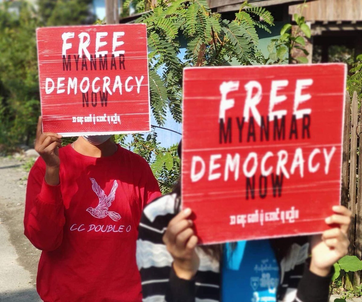 Pro-democracy residents of Kale marched once again and demonstrated a persistent protest to overthrow military regime today.   #Australia_StopEngagingWithTerrorists #Dec24Coup #WhatsHappeningInMyanmar