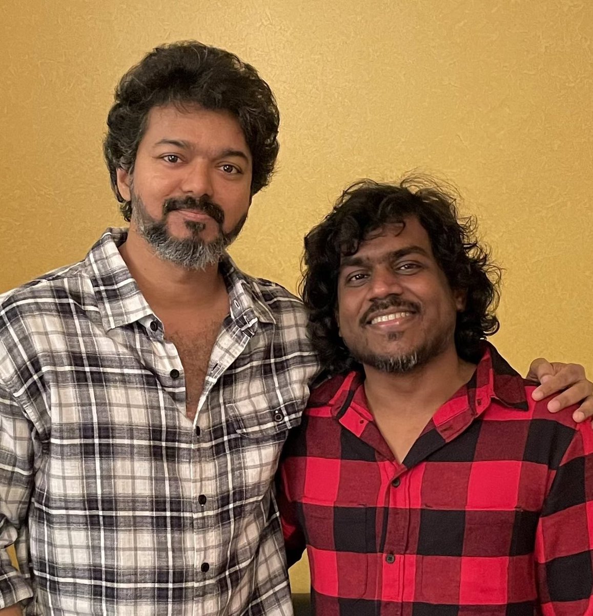 diehardvjfan's tweet photo. Poll Time 🗳 Which is your favourite combo? 

#Beast #Thalapathy66 #Thalapathy67 @actorvijay @thisisysr 

RT 🔁                       Like ❤️ https://t.co/OPnczrSpHD