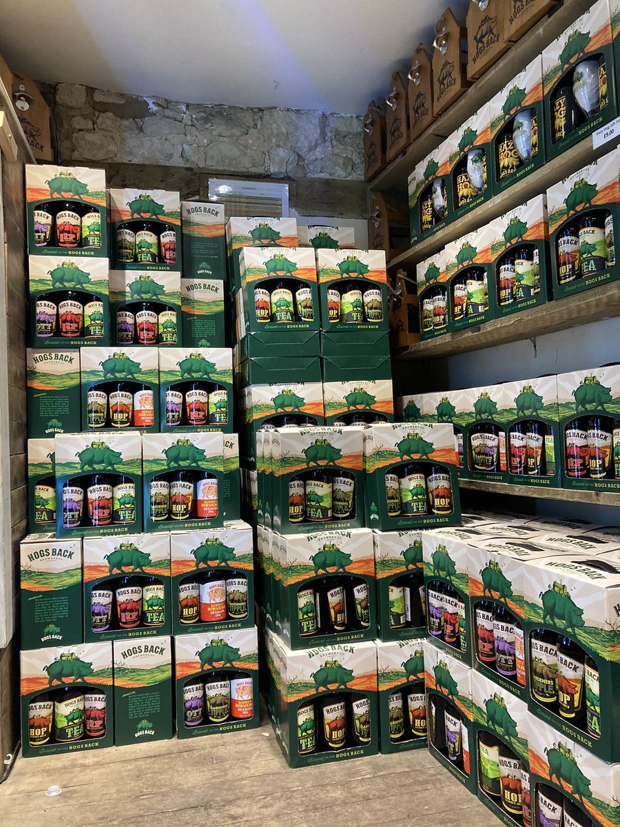 HogsBackBrewery's tweet photo. Shopโs fully stocked with gift packs and beer perfect for Christmas Day. Swing by now until 4.30pm! #christmasbeer #HogsBackBrewery #RealAle #CraftBeer https://t.co/Y0J0ZSxh9J