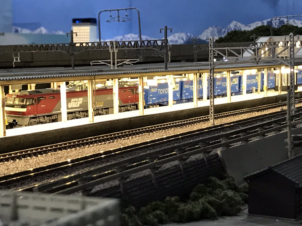 TOYOTA_Longpass's tweet photo. #Re_Color #リカラー　#東京リカラー　#レンタルレイアウト　#鉄道模型　
レンタルレイアウトのリカラー東京店さんに行ってきました。
トヨタロングパスを走らせました。 https://t.co/GOxRfWowBN