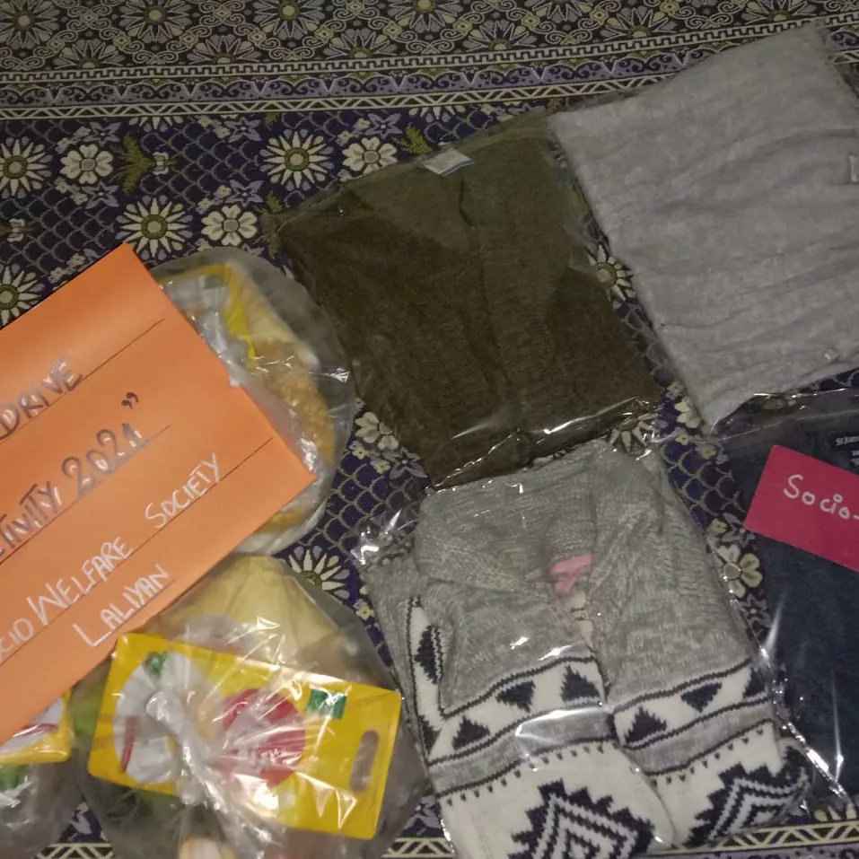 Socio-welfare Society MSM Sisters did it again, Alhamdulillah! ✨

Socio Welfare Society MSM Sisters team Lalian helped Needy People by Giving Sweaters and Rashan Packages To 5 Families under the Project of WinterDrive2021.
#WinterDrive2021
#warmdonations #winterdrive