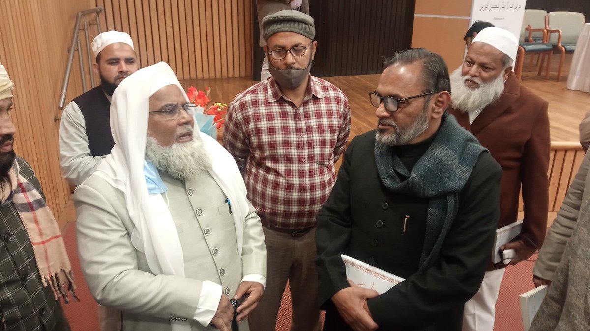 WelfarePartyIN's tweet photo. All India Muslim Personal Law Board launched its law magazine, "Journal of Law and Religious Affairs (JLRA)"
on 23rd December at IIC, New Delhi. Eminent lawyers and former Minister of Law and Justice Mr. Kapil Sibal released  the magazine.Programme was moderated by @Dr_SQRIlyas https://t.co/4vGxsvV6Sn