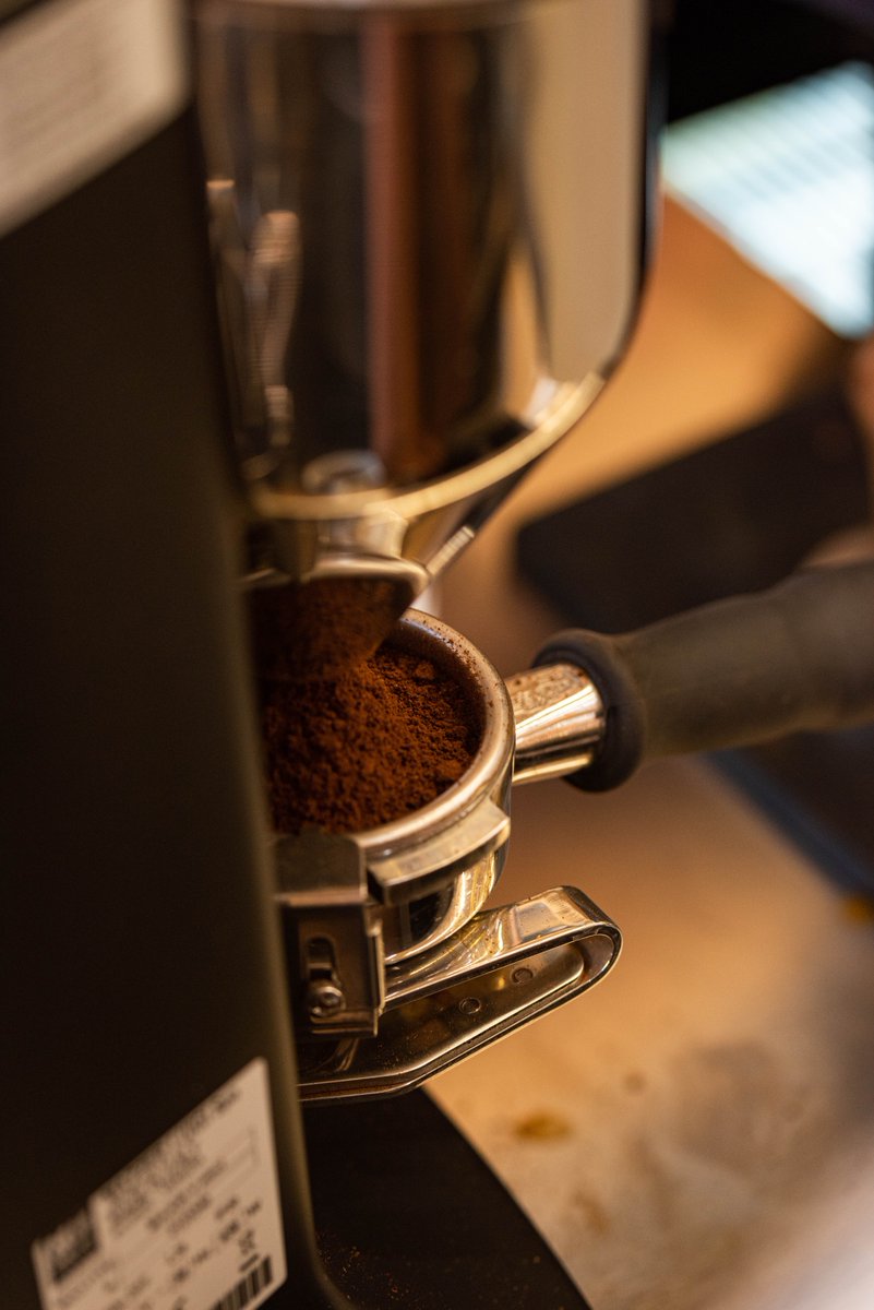 Our beans are ground perfectly each time. Boost your energy from all that last-minute holiday shopping with our great coffee! 🤩