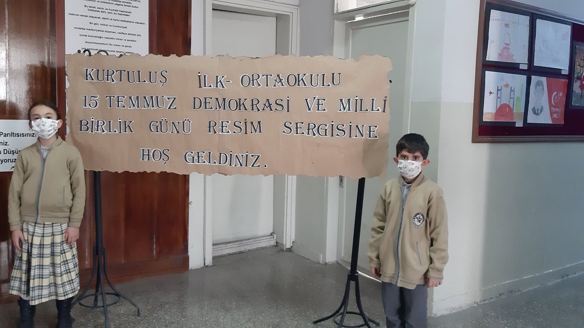 nizoaltun's tweet photo. Kurtuluş ilkokulu ortaokulu 15 temmuz resim sergisi çalışması https://t.co/XyHjcFcJgg